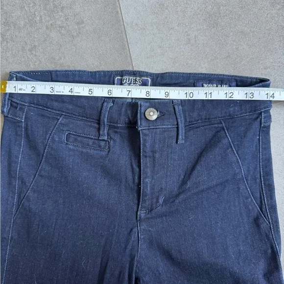 Guess Low Rise Denim Jeans - Picture 5 of 9